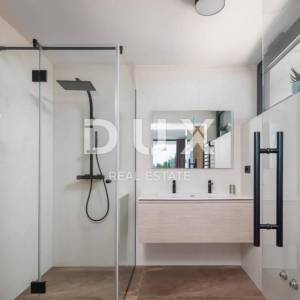 ZADAR, PETRČANE - Luksuzna vila s bazenom 50 m od mora