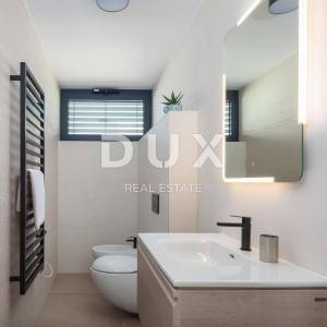 ZADAR, PETRČANE - Luksuzna vila s bazenom 50 m od mora