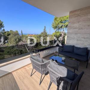 ZADAR, PETRČANE - Luksuzno namješten penthouse s pogledom na more