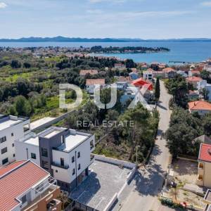 ZADAR, PETRČANE - Luksuzno namješten penthouse s pogledom na more