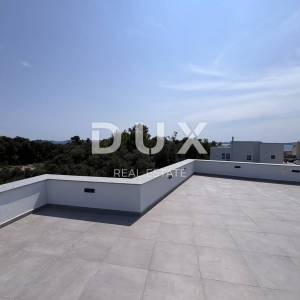 ZADAR, PETRČANE - Moderan penthouse u novogradnji u blizini mora