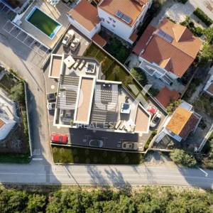 ZADAR, PETRČANE - Penthouse u izgradnj s prekrasnim pogledom 150 m od mora S4