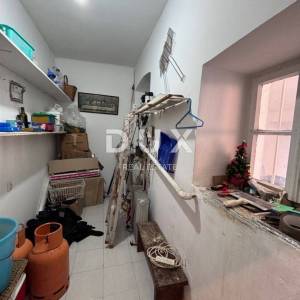 ZADAR, PETRČANE - Prekrasna dvojna kuća 1. red do mora