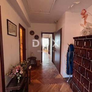 ZADAR, PETRČANE - Prekrasna dvojna kuća 1. red do mora