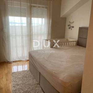 ZADAR, PETRIĆI - Predivan penthouse s pogledom na more