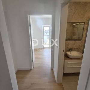 ZADAR, PLOVANIJA - Predivan penthouse u novogradnji