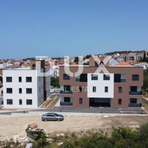 ZADAR, PLOVANIJA - Stan s vrtom u izgradnji S2