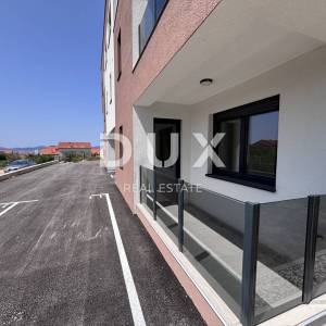 ZADAR, PLOVANIJA - Stan s vrtom u izgradnji S2