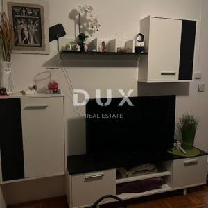 ZADAR, POSEDARJE - Renovirani apartman s pogledom na more