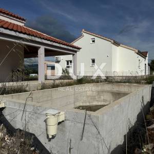 ZADAR, PRIDRAGA - Kuća s bazenom - Novogradnja!