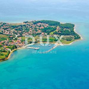 ZADAR, PRIVLAKA - Građevinsko zemljište idealno za investitore i graditelje!