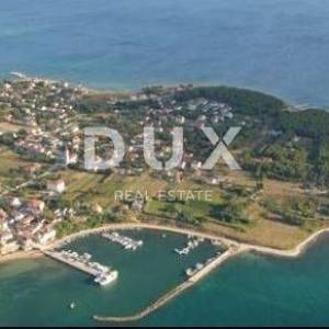 ZADAR, PRIVLAKA - građevinsko zemljište u blizini mora