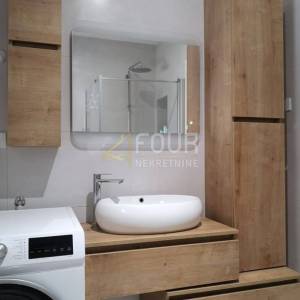 Zadar, Privlaka, kuća, namještena prizemnica s velikom okućnicom
