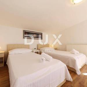 ZADAR, PRIVLAKA - Luksuzna vila s bazenom