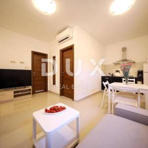 ZADAR, PRIVLAKA - Luksuzna vila s bazenom