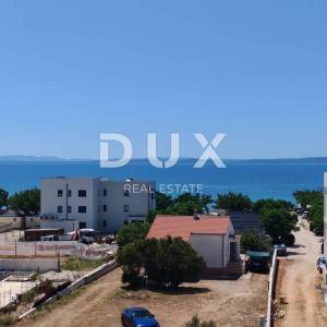 ZADAR, PRIVLAKA - Luksuzni penthouse s bazenom na krovnoj terasi! S6