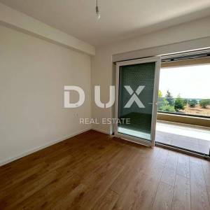 ZADAR, PRIVLAKA - Luksuzni penthouse pokraj mora