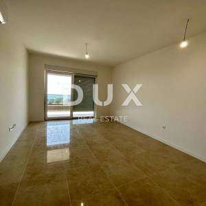 ZADAR, PRIVLAKA - Luksuzni penthouse pokraj mora