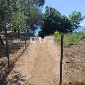 ZADAR, PRIVLAKA - Luksuzni stan s krovnom terasom, jacuzzijem i pogledom na more – samo 70 m od plaže! S5
