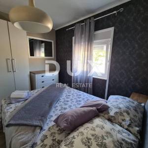 ZADAR, PRIVLAKA - Moderno uređena kuća 40 m od mora