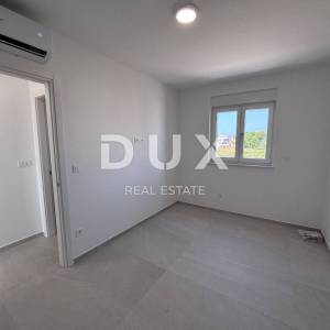 ZADAR, PRIVLAKA - Penthouse na 130m od mora S5