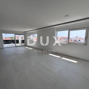 ZADAR, PRIVLAKA - Penthouse na 130m od mora S5