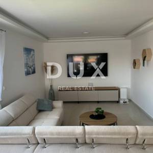 ZADAR, PRIVLAKA - Penthouse na 130m od mora