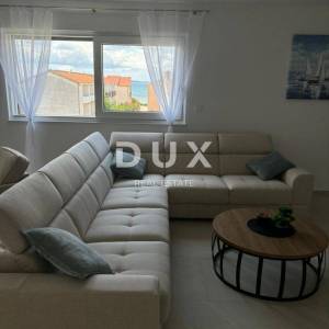 ZADAR, PRIVLAKA - Penthouse na 130m od mora