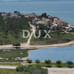 ZADAR, PRIVLAKA Penthouse s pogledom na more!