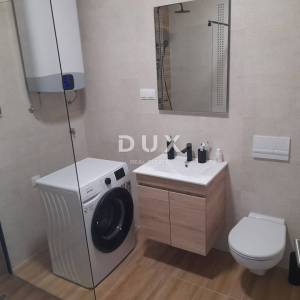 ZADAR, PRIVLAKA - Stan u novogradnji, 300m od mora!