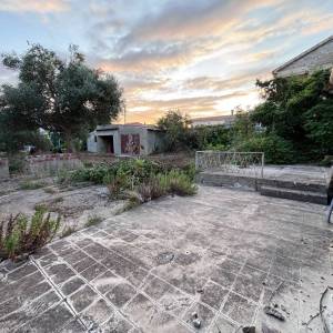 ZADAR, PRIVLAKA - Starina za adaptaciju s prostranom okućnicom
