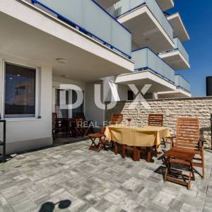 ZADAR, PRIVLAKA - Vaša vila iz snova: pogled na more, jacuzzi na krovu i samo 100 m do plaže ! R5