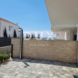 ZADAR, PRIVLAKA - Vaša vila iz snova: pogled na more, jacuzzi na krovu i samo 100 m do plaže ! R5