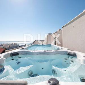 ZADAR, PRIVLAKA - Vaša vila iz snova: pogled na more, jacuzzi na krovu i samo 100 m do plaže ! R4