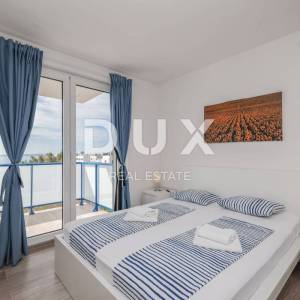 ZADAR, PRIVLAKA - Vaša vila iz snova: pogled na more, jacuzzi na krovu i samo 100 m do plaže ! R3