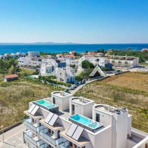 ZADAR, PRIVLAKA - Vaša vila iz snova: pogled na more, jacuzzi na krovu i samo 100 m do plaže ! R3