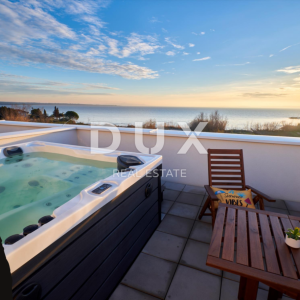 ZADAR, PRIVLAKA - Vila iz snova: bazen, jacuzzi na krovnoj terasi, sauna i predivan pogled na more, 120 m od plaže! 