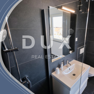 ZADAR, PRIVLAKA - Vila iz snova: bazen, jacuzzi na krovnoj terasi, sauna i predivan pogled na more, 120 m od plaže! 