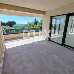 ZADAR, PRIVLAKA - Vrhunska novogradnja 70 metara od mora s privatnim putem do plaže! S6