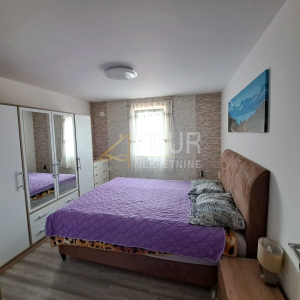 Zadar, Ražanac, apartmanska kuća 500m od mora