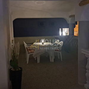 Zadar, Ražanac, apartmanska kuća 500m od mora