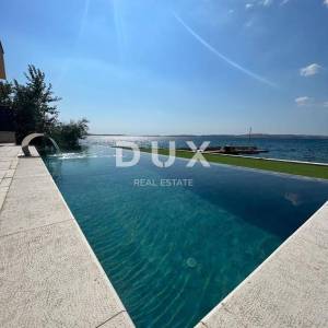 ZADAR, RTINA - Impresivna luksuzna vila pokraj mora
