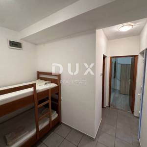 ZADAR, SABUNIKE - Kuća sa 6 apartmana - Prilika za investiciju!