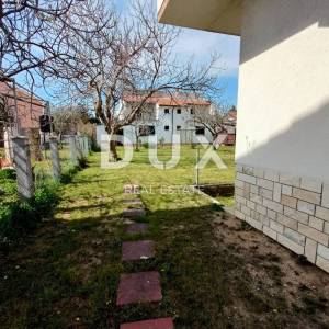 ZADAR, SABUNIKE - Prostrana apartmanska kuća s velikom okućnicom