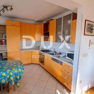 ZADAR, SKROČINI - Dvosoban stan s pogledom na more