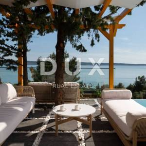 ZADAR, STARIGRAD - Luksuzna vila 100 m od mora