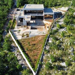 ZADAR, STARIGRAD  - Roh bau vila pokraj mora