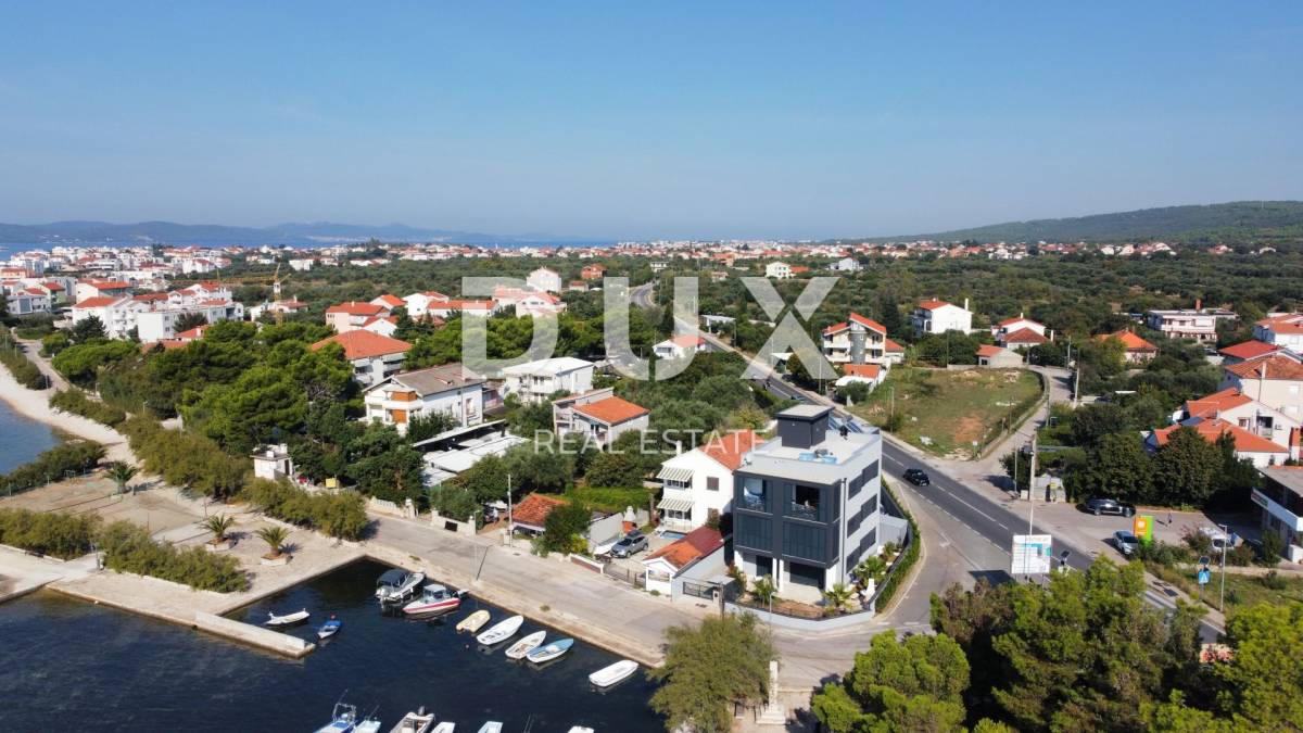 ZADAR, SUKOŠAN, 2s+db stan penthouse u vrhunskoj novogradnji s pogledom na more