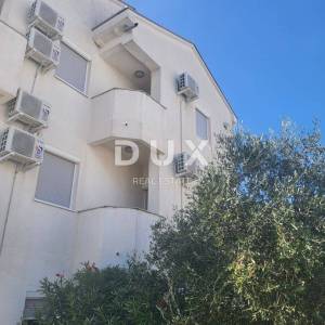 ZADAR, SUKOŠAN - apartmanska kuća uz more
