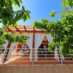 ZADAR, SUKOŠAN - Apartmanska kuća 150m od mora